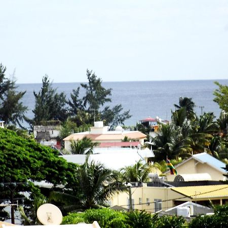 West Sand Holidays Licensed By The Tourism Authority 09926 Flic en Flac Exterior photo